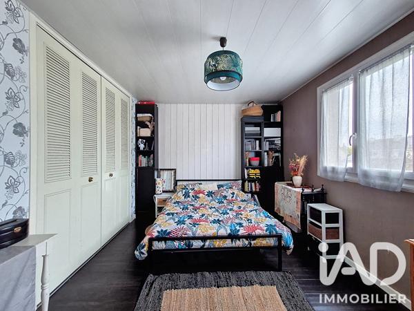 Maison à vendre 6 pièces 118 m² Le Mesnil-Saint-Denis
