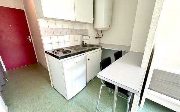 Appartement à vendre    1 pièce • 23 m2 Nancy