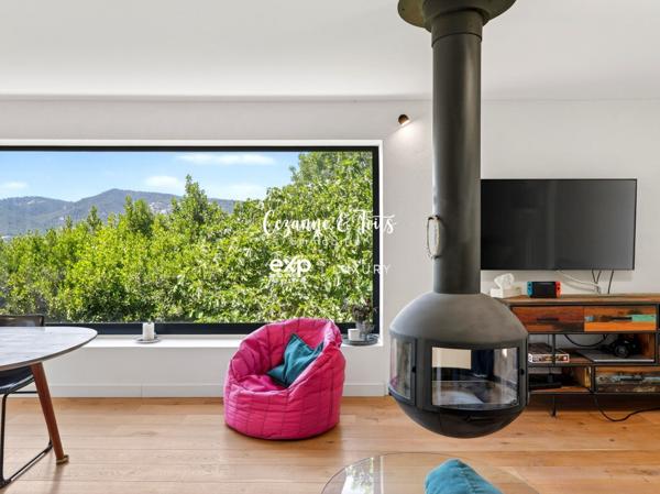 L'ÉLÉGANCE D'UNE MAISON DE CARACTÈRE EN PLEINE NATURE
