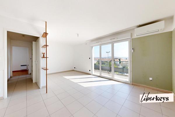 T3 Lumineux 60 m² + Balcon + Parking 