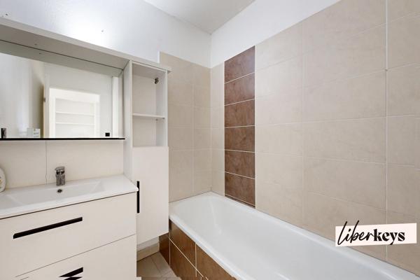 T3 Lumineux 60 m² + Balcon + Parking 