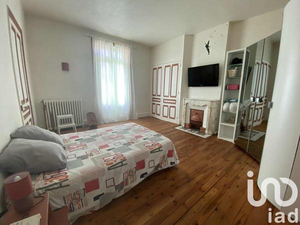 Maison à vendre 7 pièces 220 m² Saint-Chamond