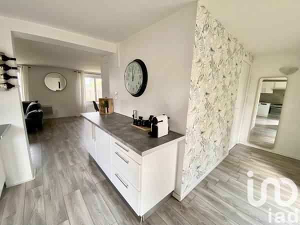 Maison 4 pièces de 99 m² à Izon (33450)