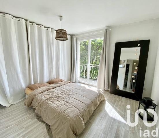 Maison 4 pièces de 99 m² à Izon (33450)