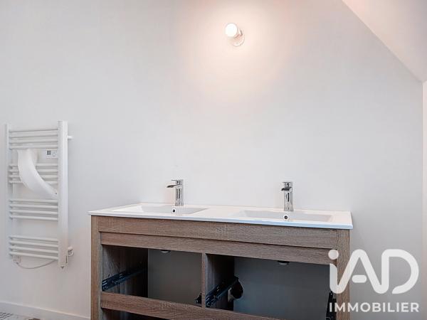 Location appartement 4 pièces 104 m² Beaulieu-sur-Layon