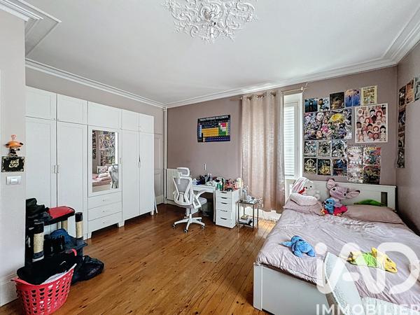 Maison à vendre 7 pièces 262 m² Montereau-Fault-Yonne