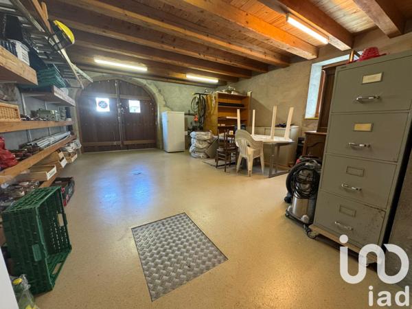 Maison à vendre 10 pièces 394 m² Feigères