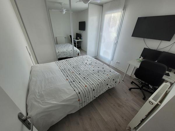 Appartement 2 pièce(s) POISSY €220 000 ** - Référence 9135