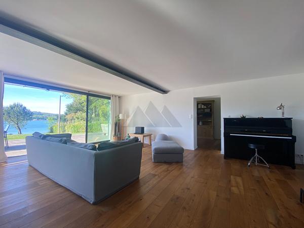 A VENDRE MAISON T5 FACE A LA MER AVEC ACCÈS DIRECT GUIPAVAS