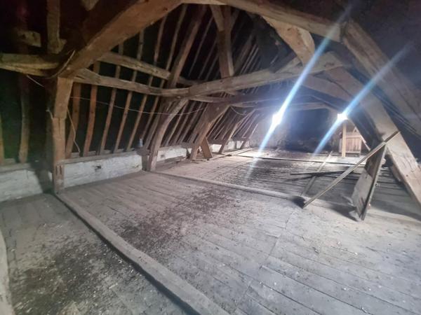 Maison  11 pièce(s) 241 m2