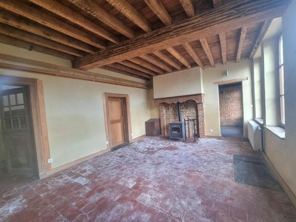 Maison  11 pièce(s) 241 m2