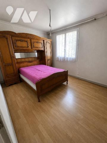 Mériel proche gare - Maison individuelle sous-sol total - 4 pièces possibilité 5 - Terrain 669m2