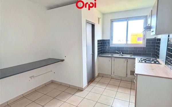 Appartement à vendre    3 pièces • 90 m2 Le Port