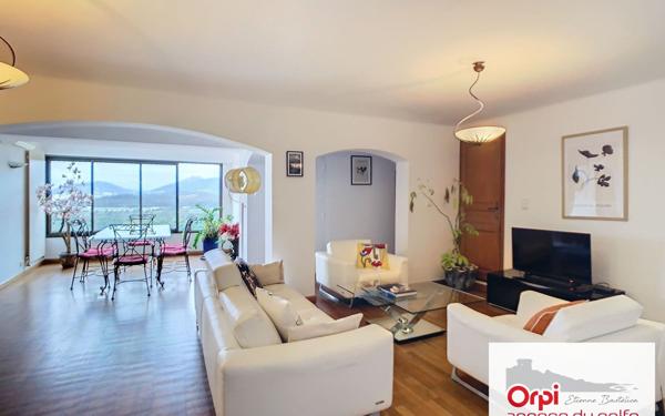 Appartement à vendre    6 pièces • 183,39 m2 Bastelicaccia