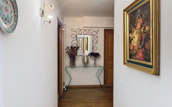 Appartement à vendre    6 pièces • 183,39 m2 Bastelicaccia