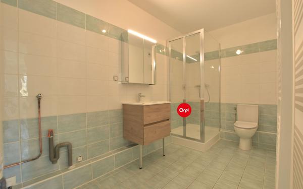 Appartement à louer    2 pièces • 41,15 m2 Saint-Priest