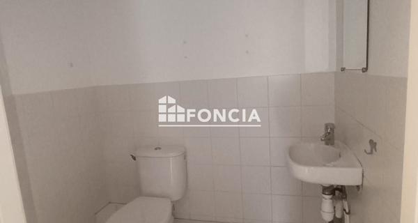 Location Appartement 3 pièces 71.07 m² - Ville-la-grand 74100
