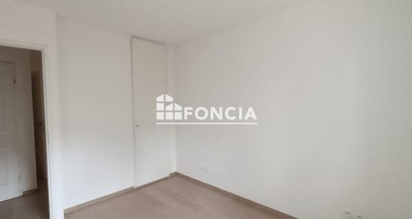 Location Appartement 3 pièces 71.07 m² - Ville-la-grand 74100