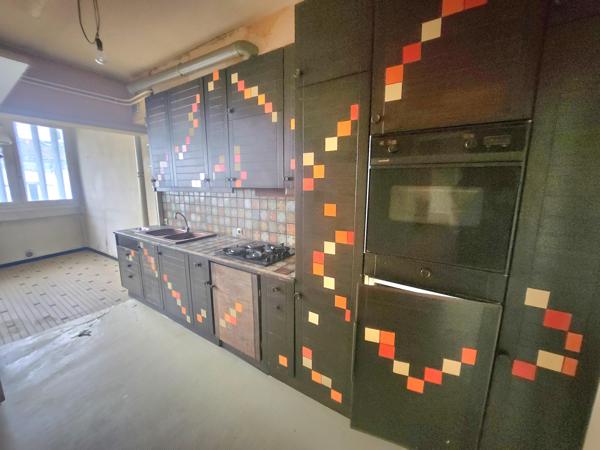 Vente / Appartement T6