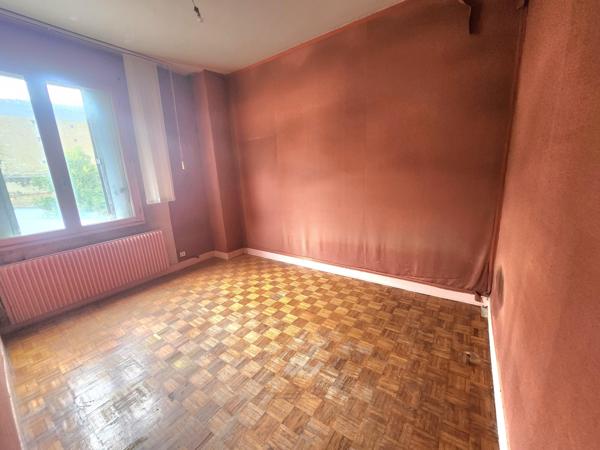 Vente / Appartement T6