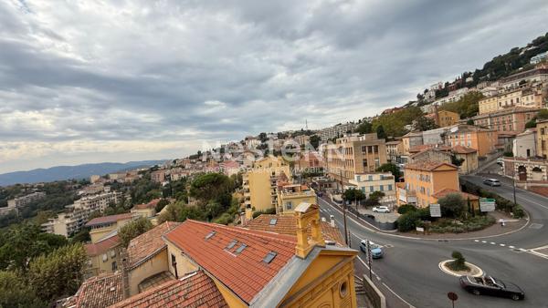 Appartement Grasse 3 pièce(s) 56 m2, Vue mer, calme, immeuble sécurisé