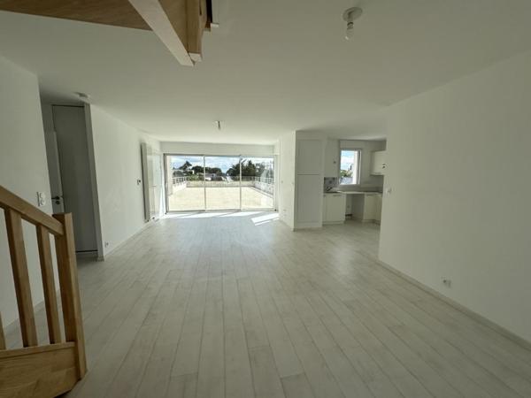 Appartement T6 à louer - 108 m² (réf : 512703)