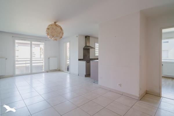 Appartement 314 160 € Chassieu 3 p 66 m² DPE C