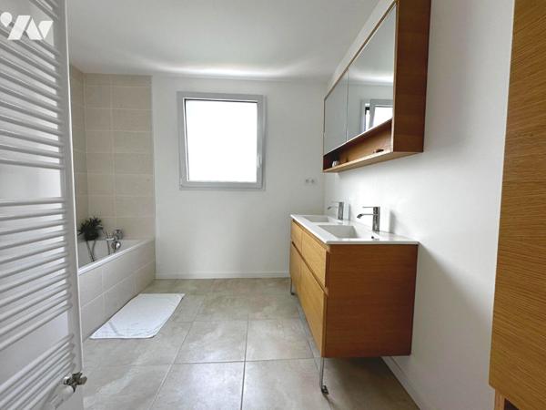 MAISON 5 CHAMBRES A BETTON !