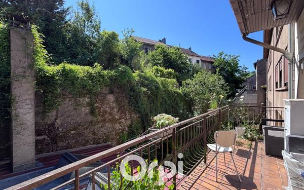 Appartement à louer    3 pièces • 68 m2 Villerupt