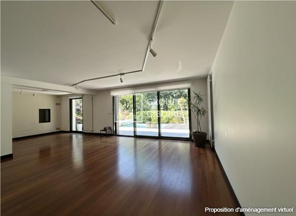 Maison T9 à vendre BRUZ - 227 m² (réf : GLH26422)