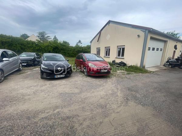 Terrain de 1 443 m²