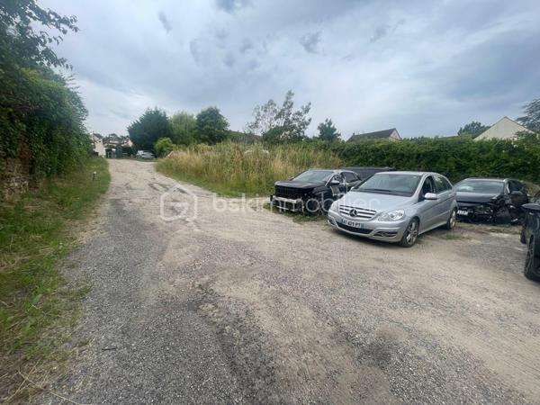Terrain de 1 443 m²