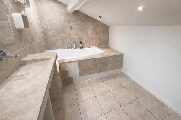 Appartement T2 plein de charme à Béziers