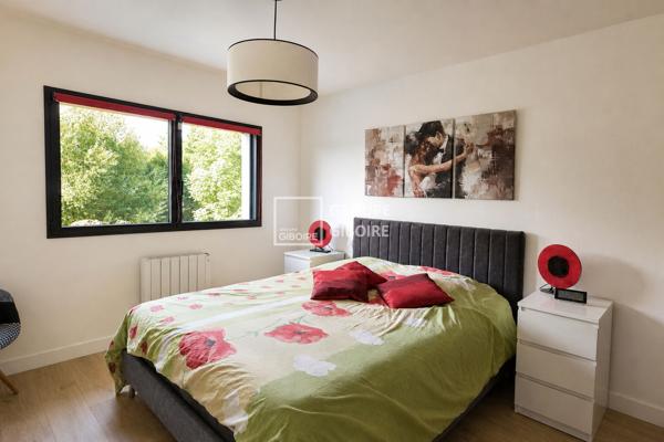 Maison T5 à vendre MONTGERMONT - 150 m² (réf : DBT26574)