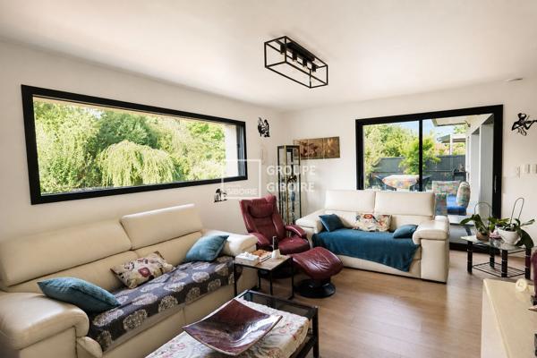 Maison T5 à vendre MONTGERMONT - 150 m² (réf : DBT26574)