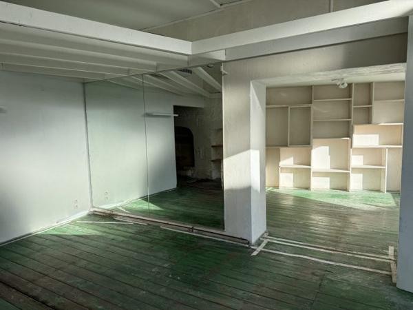 Maison bâtiment Cozes 46.64 m²