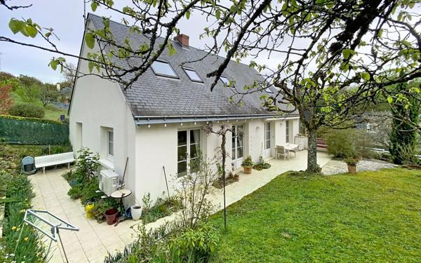 Maison à vendre    5 pièces •  Vouvray