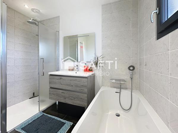 Villa T4 112 m2 piscinable avec double garage - Pechbonnieu