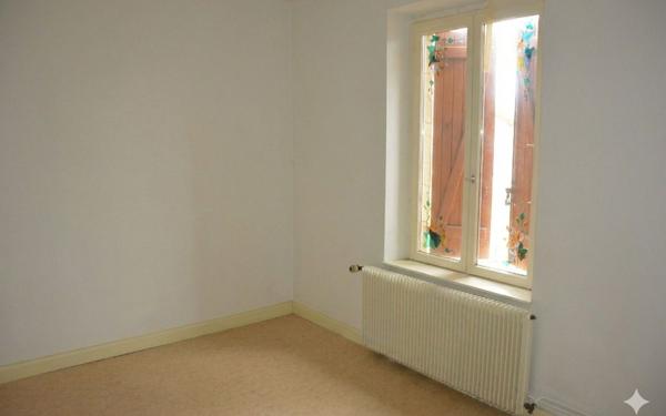 Appartement à vendre    4 pièces • 110 m2 Uckange