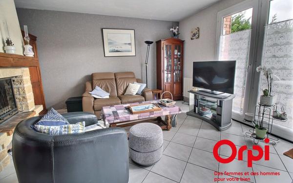 Maison à vendre    6 pièces • 125 m2 Montigny-le-Bretonneux