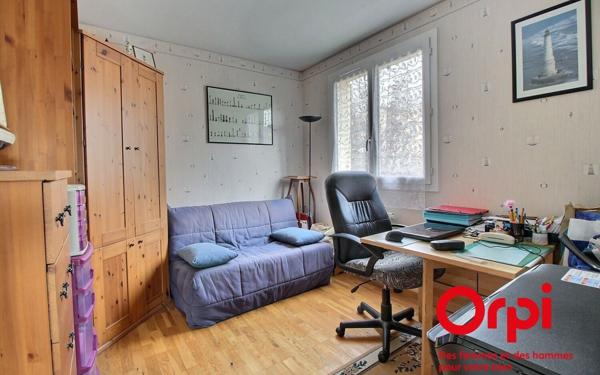 Maison à vendre    6 pièces • 125 m2 Montigny-le-Bretonneux