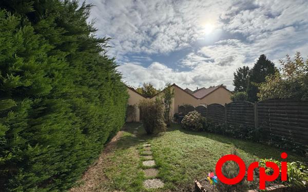 Maison à vendre    6 pièces • 125 m2 Montigny-le-Bretonneux