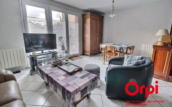 Maison à vendre    6 pièces • 125 m2 Montigny-le-Bretonneux