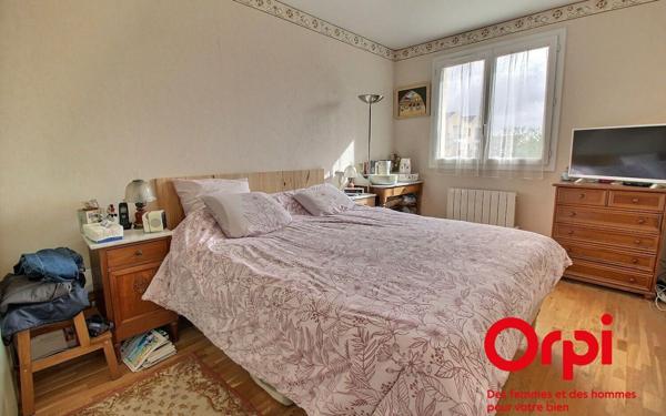 Maison à vendre    6 pièces • 125 m2 Montigny-le-Bretonneux