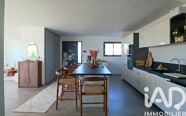 Maison à vendre 4 pièces 140 m² Béziers