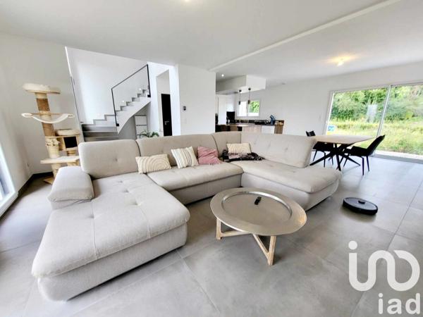 Maison 5 pièces de 125 m² à Gorcy (54730)