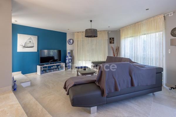 Maison à vendre 10 pièces (56)