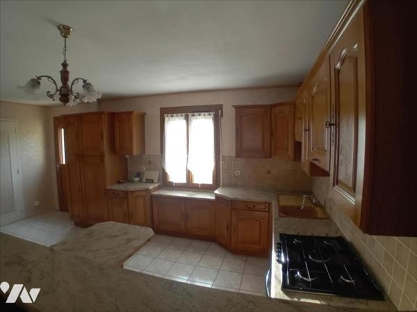 RUAUDIN, pavillon de plain-pied et ses 3 chambres.