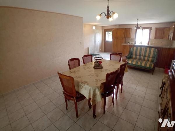 RUAUDIN, pavillon de plain-pied et ses 3 chambres.