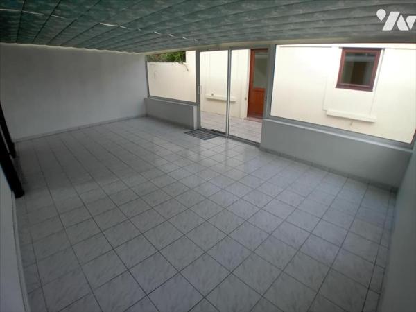 RUAUDIN, pavillon de plain-pied et ses 3 chambres.